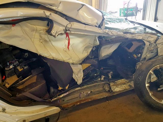 1G1ZE5EU7BF359369 - 2011 CHEVROLET MALIBU LTZ 白色 照片 9