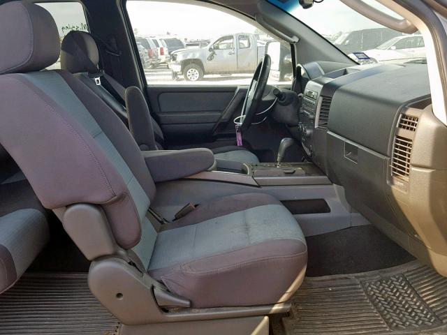 1N6BA06B47N206320 - 2007 NISSAN TITAN XE BROWN photo 5