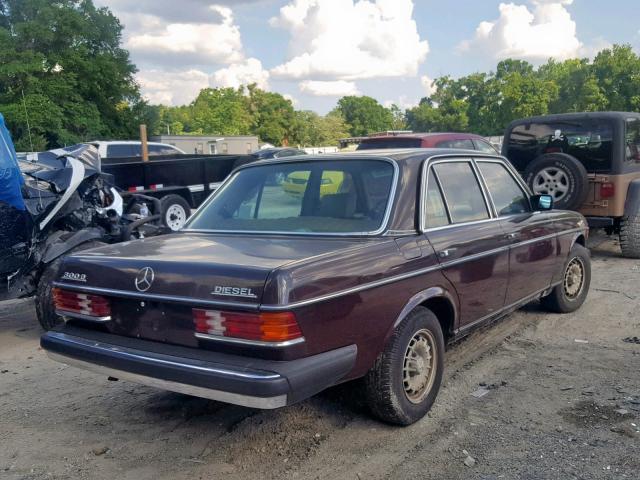 12313012179055 - 1980 MERCEDES-BENZ 300 D BROWN photo 4