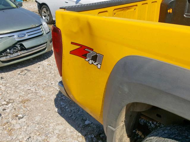 1GCDT136958265619 - 2005 CHEVROLET COLORADO YELLOW photo 9