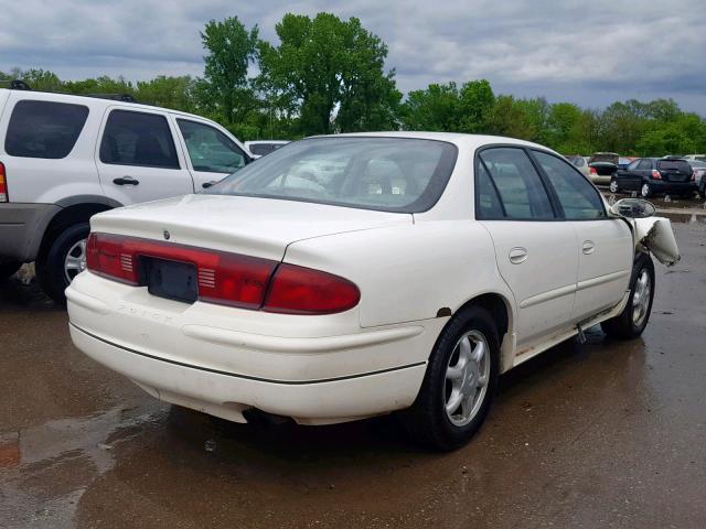 2G4WB52K341213756 - 2004 BUICK REGAL LS WHITE photo 4