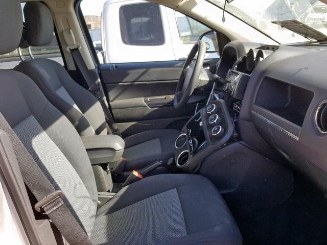 1J4NF4FB0AD507022 - 2010 JEEP COMPASS SP ვერცხლისფერი ფოტო 5