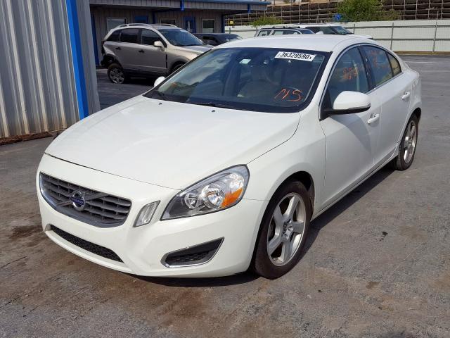 YV1622FS3C2027267 - 2012 VOLVO S60 T5  photo 2