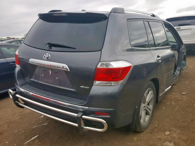 5TDDK3EH7DS217897 - 2013 TOYOTA HIGHLANDER GRAY photo 4