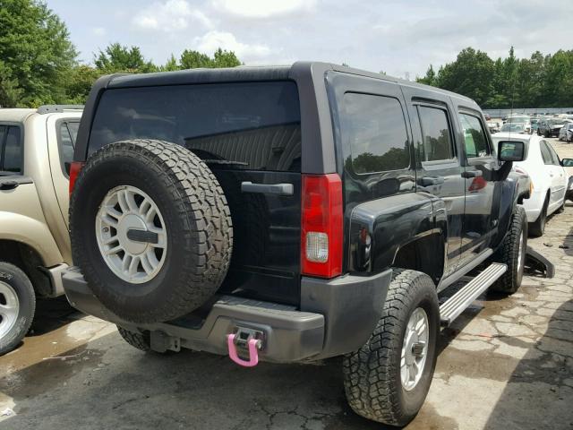 5GTDN136068143400 - 2006 HUMMER H3 BLACK photo 4