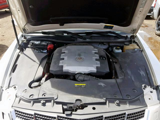 1G6DW67V180112793 - 2008 CADILLAC STS WHITE photo 7