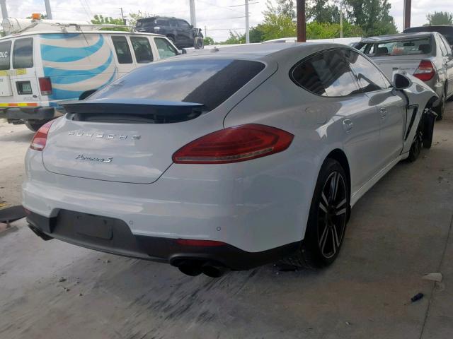 WP0AD2A75GL041264 - 2016 PORSCHE PANAMERA S WHITE photo 4