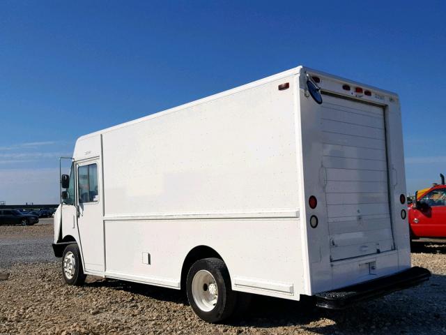 4UZA4FF49VC791457 - 1997 FREIGHTLINER CHASSIS M WHITE photo 3