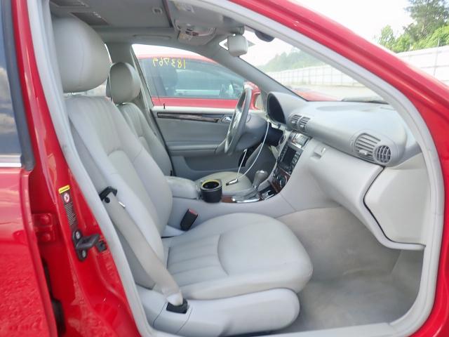 WDBRF92HX7F879932 - 2007 MERCEDES-BENZ C 280 4MAT RED photo 5