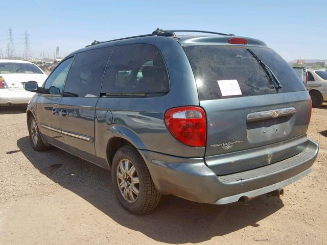 2C4GP54L15R417538 - 2005 CHRYSLER TOWN & COU BLUE photo 3