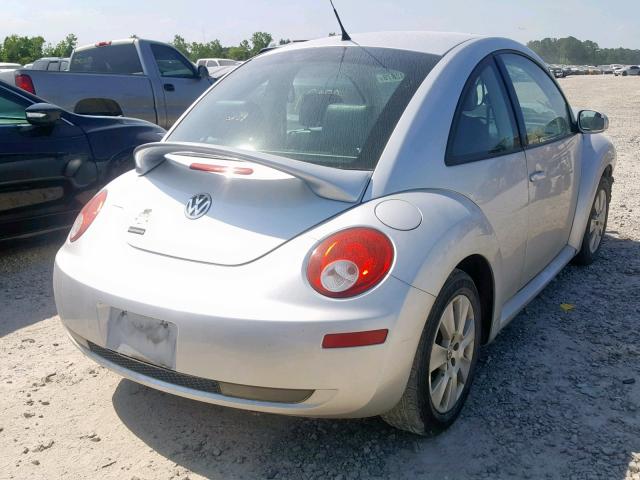 3VWPW31C58M507800 - 2008 VOLKSWAGEN NEW BEETLE ვერცხლისფერი ფოტო 4