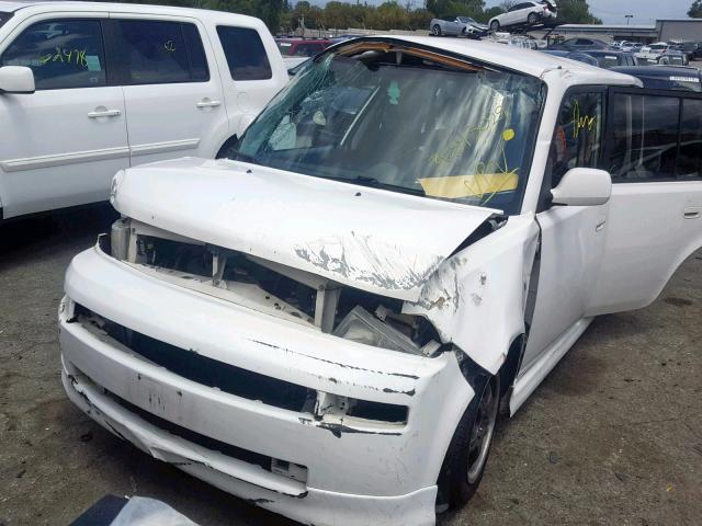 JTLKT324964097786 - 2006 TOYOTA XB WHITE photo 2