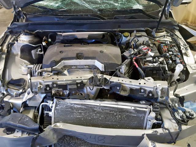 1G11E5SA3GF103051 - 2016 CHEVROLET MALIBU LIM 金色 照片 7