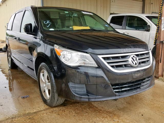 2V4RW3DGXBR625907 - 2011 VOLKSWAGEN ROUTAN SE BLACK photo 1