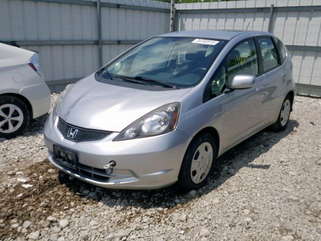 JHMGE8H37DC063001 - 2013 HONDA FIT SILVER photo 2