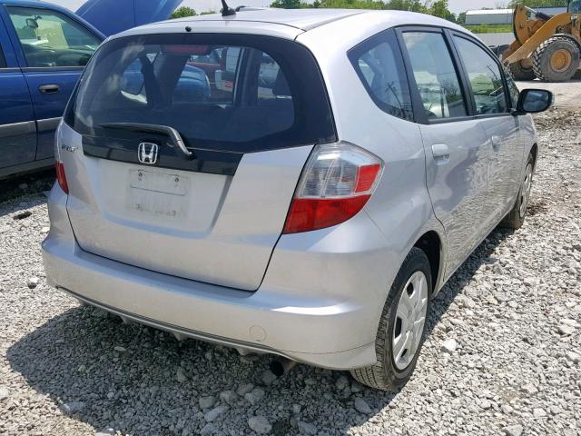 JHMGE8H37DC063001 - 2013 HONDA FIT SILVER photo 4