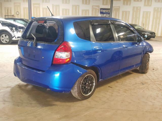 JHMGD38437S016069 - 2007 HONDA FIT BLUE photo 4