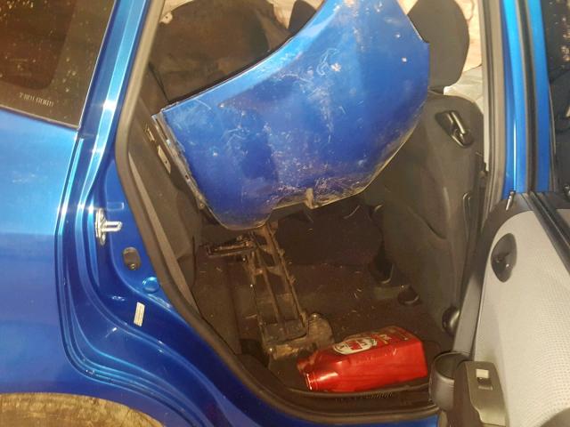 JHMGD38437S016069 - 2007 HONDA FIT BLUE photo 6