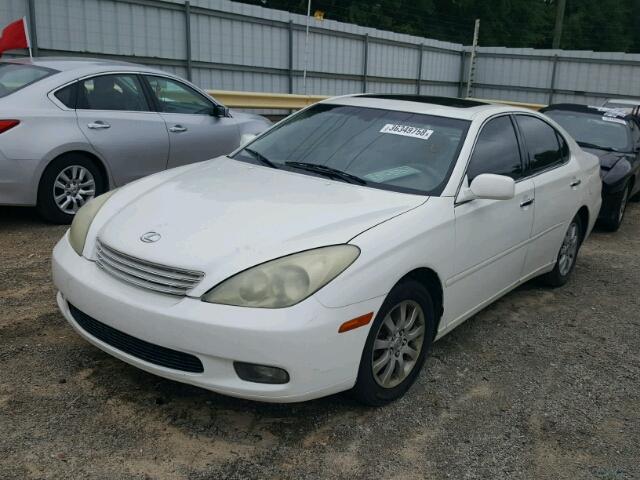 JTHBF30G836002987 - 2003 LEXUS ES 300 WHITE photo 2