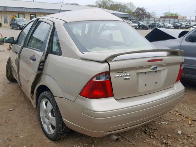 1FAHP34N57W327500 - 2007 FORD FOCUS ZX4 TAN photo 3