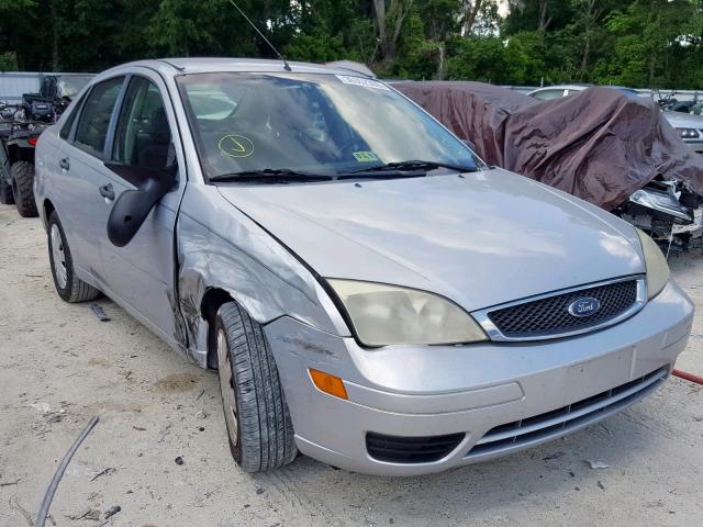 1FAFP34N76W224679 - 2006 FORD FOCUS ZX4 SILVER photo 1