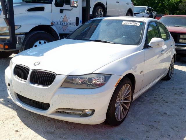 WBAPN7C57BA949474 - 2011 BMW 335 D WHITE photo 2