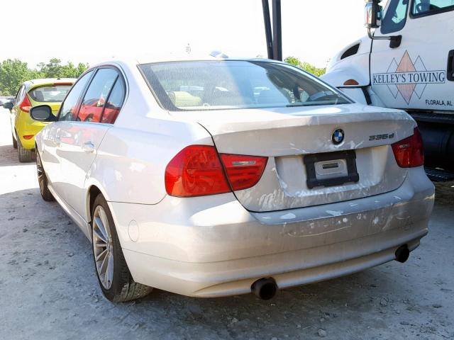 WBAPN7C57BA949474 - 2011 BMW 335 D WHITE photo 3