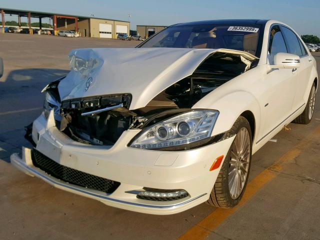 WDDNG9FB1AA303269 - 2010 MERCEDES-BENZ S 400 WHITE photo 2