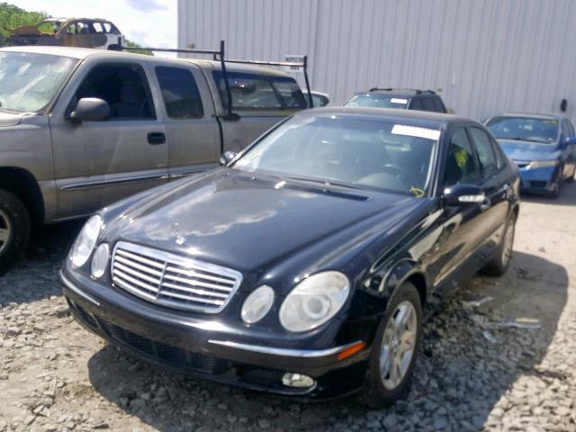 WDBUF65J44A471720 - 2004 MERCEDES-BENZ E 320 BLACK photo 2