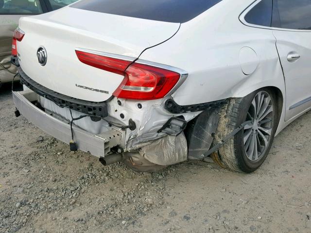 1G4ZN5SS8HU193809 - 2017 BUICK LACROSSE P WHITE photo 9