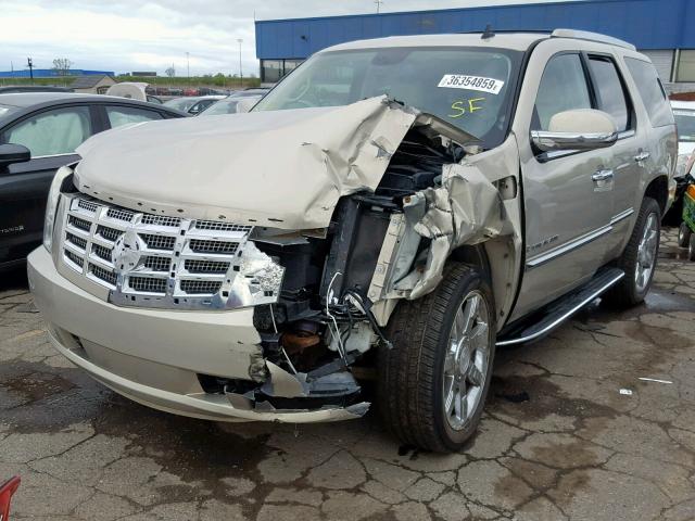 1GYFK63807R430944 - 2007 CADILLAC ESCALADE L TAN photo 2