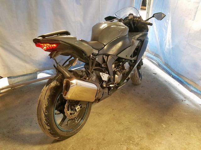 JKBZXJH16KA001372 - 2019 KAWASAKI ZX636 K GRAY photo 4