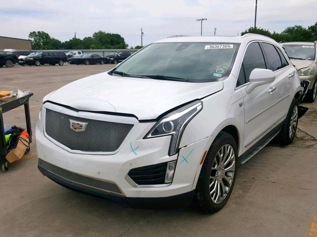 1GYKNCRS4JZ210494 - 2018 CADILLAC XT5 LUXURY WHITE photo 2