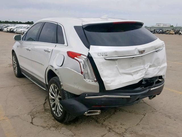 1GYKNCRS4JZ210494 - 2018 CADILLAC XT5 LUXURY WHITE photo 3