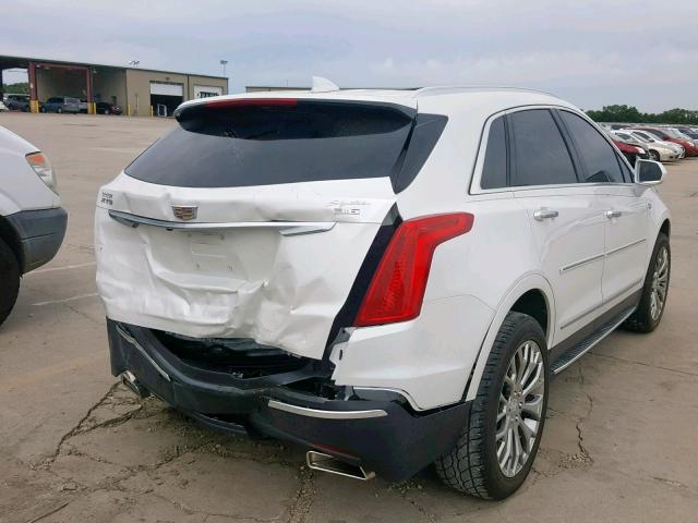 1GYKNCRS4JZ210494 - 2018 CADILLAC XT5 LUXURY WHITE photo 4