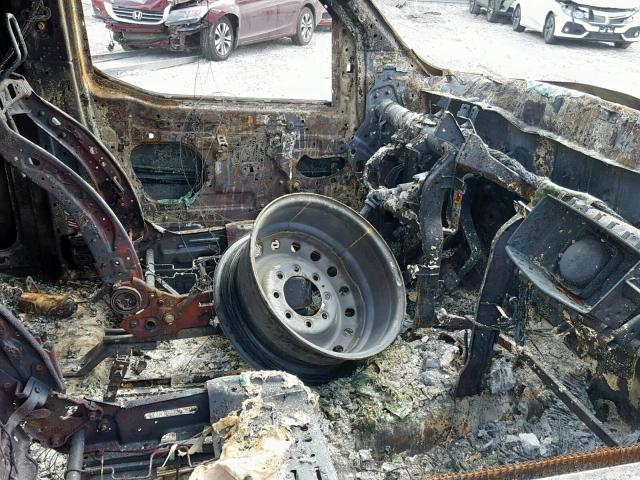 1N6BF0LY3DN102309 - 2013 NISSAN NV 2500 BURN photo 5