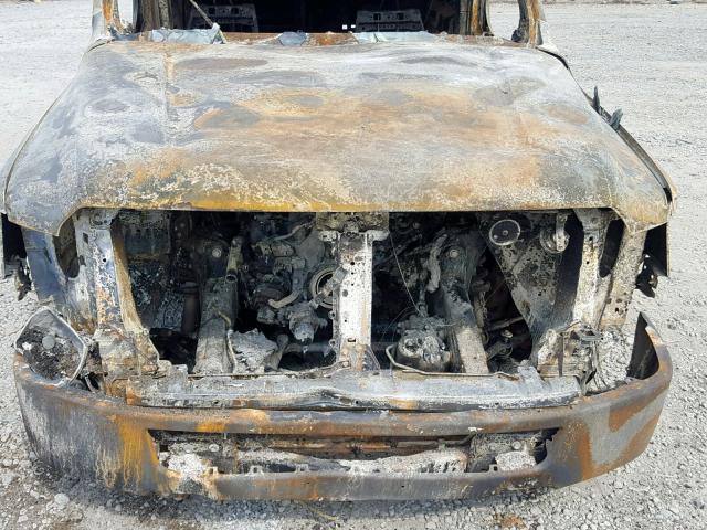 1N6BF0LY3DN102309 - 2013 NISSAN NV 2500 BURN photo 7