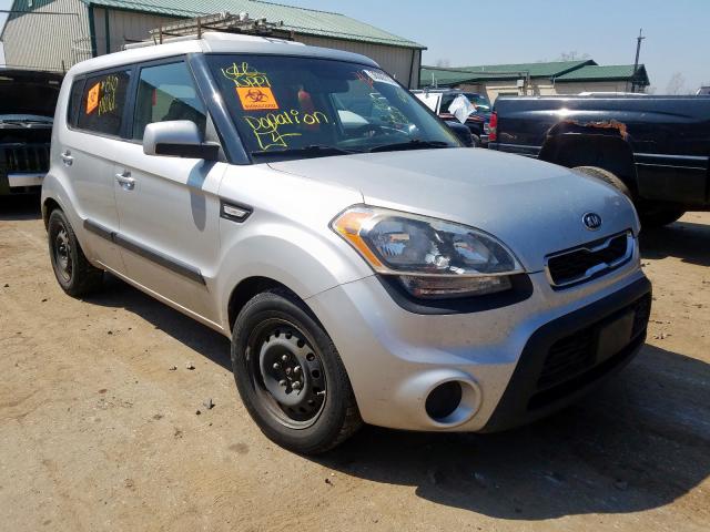 KNDJT2A56C7453388 - 2012 KIA SOUL  photo 1