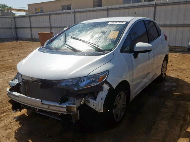 3HGGK5H45JM734081 - 2018 HONDA FIT LX WHITE photo 2