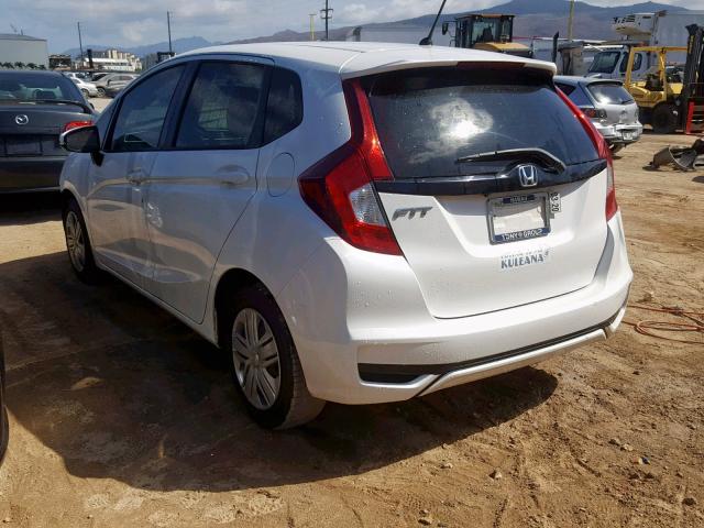 3HGGK5H45JM734081 - 2018 HONDA FIT LX WHITE photo 3