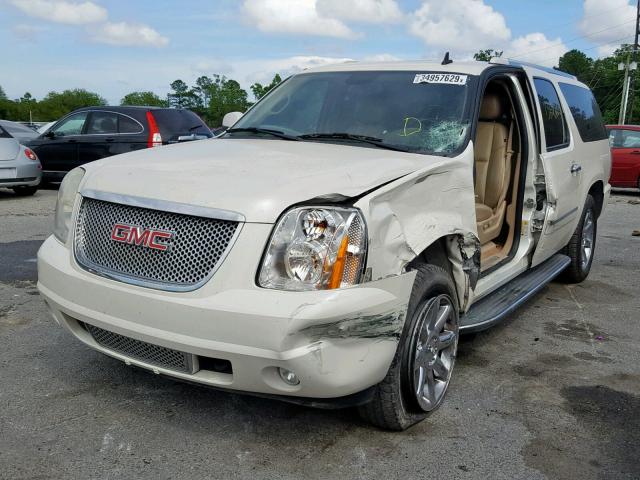 1GKUCMEF6AR223612 - 2010 GMC YUKON XL D WHITE photo 2