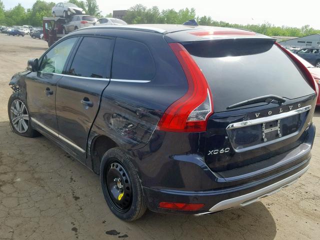 YV440MRR5H2121419 - 2017 VOLVO XC60 T5 BLUE photo 3