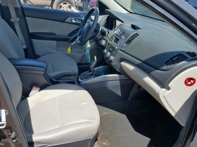 KNAFU4A29D5731442 - 2013 KIA FORTE EX GRAY photo 5