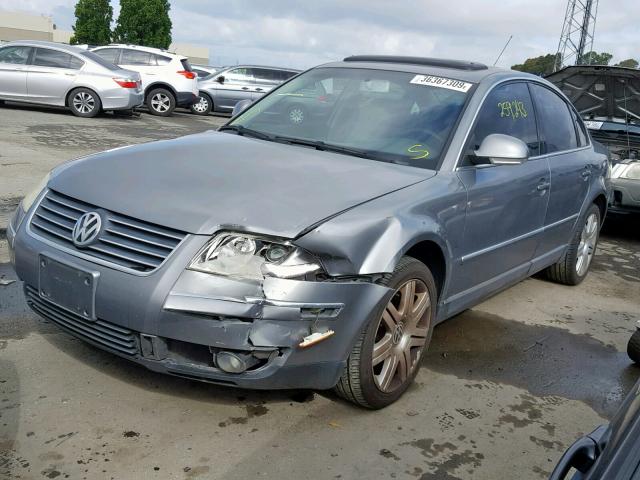 WVWAD63B25P001111 - 2005 VOLKSWAGEN PASSAT GLS GRAY photo 2