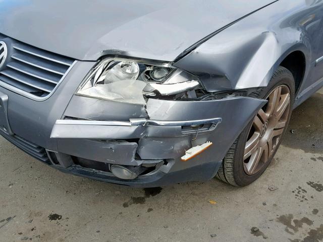 WVWAD63B25P001111 - 2005 VOLKSWAGEN PASSAT GLS GRAY photo 9