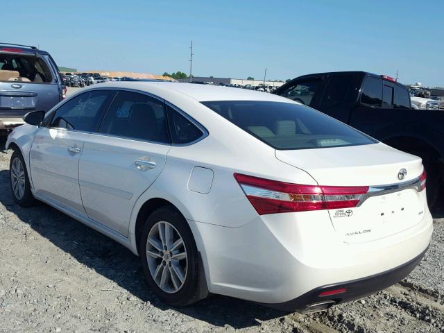 4T1BK1EB4DU015145 - 2013 TOYOTA AVALON BAS WHITE photo 3