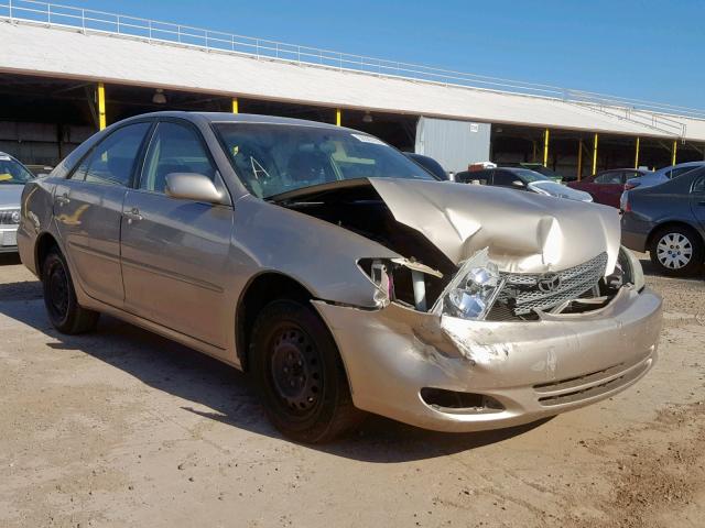 JTDBE32K640272455 - 2004 TOYOTA CAMRY LE BEIGE photo 1