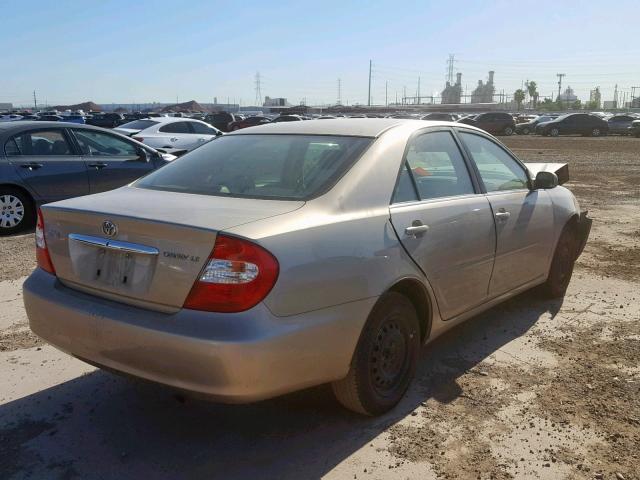 JTDBE32K640272455 - 2004 TOYOTA CAMRY LE BEIGE photo 4