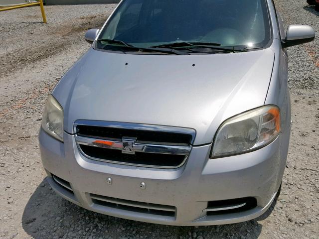 KL1TD5DE9BB214102 - 2011 CHEVROLET AVEO LS SILVER photo 9