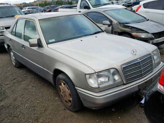 WDBEA32E7RC119378 - 1994 MERCEDES-BENZ E 320 TAN photo 1